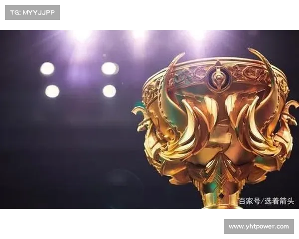 谁将捧起英雄联盟S22赛季冠军奖杯 谁是最终的荣耀之王